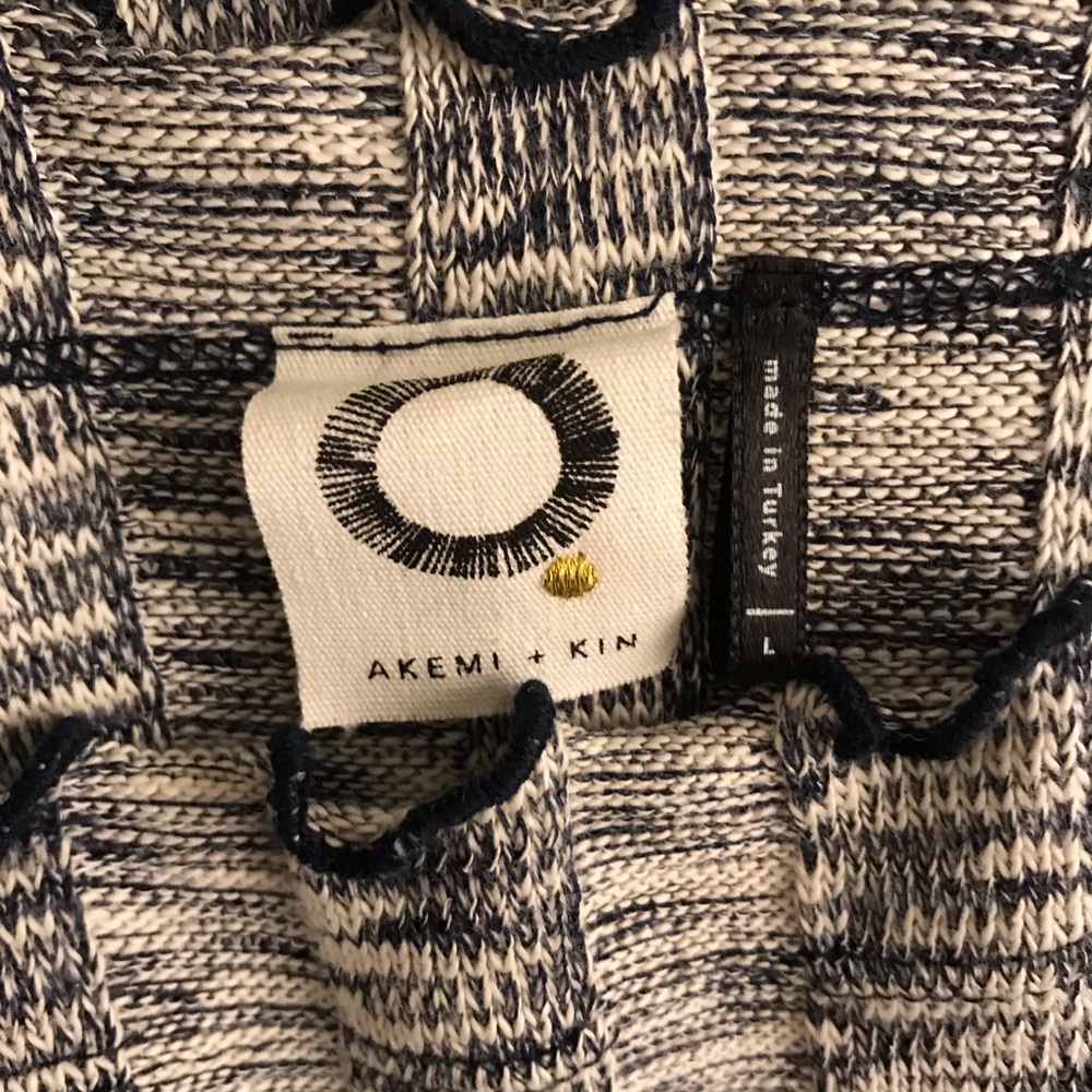 Akemi + Kin • Kaden Ribbed Halter Top - Size L - Picture 5 of 7